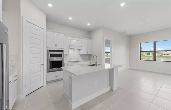 Ave Maria, FL 34142,4324 Annapolis AVE