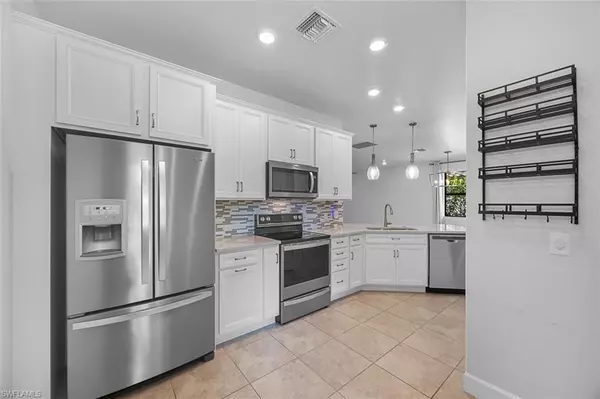 Ave Maria, FL 34142,5845 Mayflower WAY