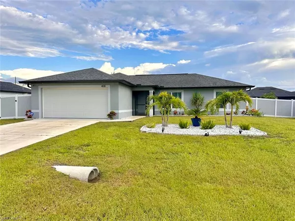 408 NE 7th TER, Cape Coral, FL 33909