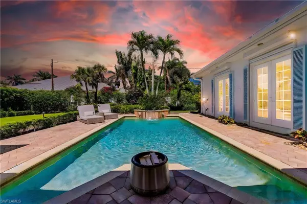 Naples, FL 34103,505 Harbour DR