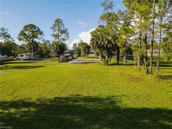 Naples, FL 34120,2475 Randall BLVD
