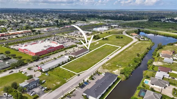 Cape Coral, FL 33991,1434 SW 4TH TER