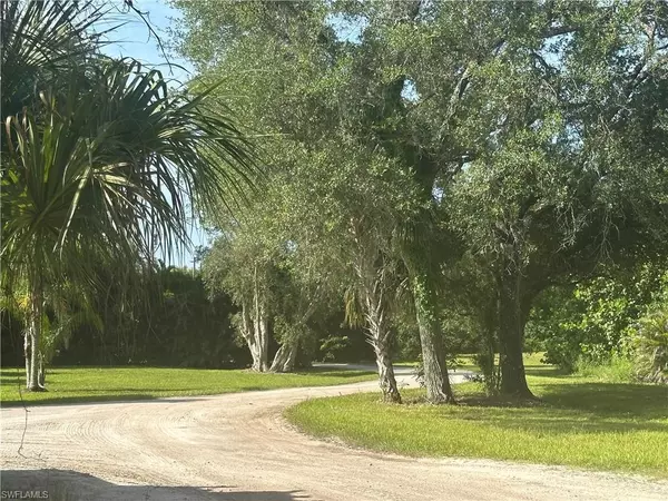 Bonita Springs, FL 34135,13030 Rio Grande DR