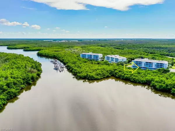 Marco Island, FL 34145,100 Stevens Landing DR #105