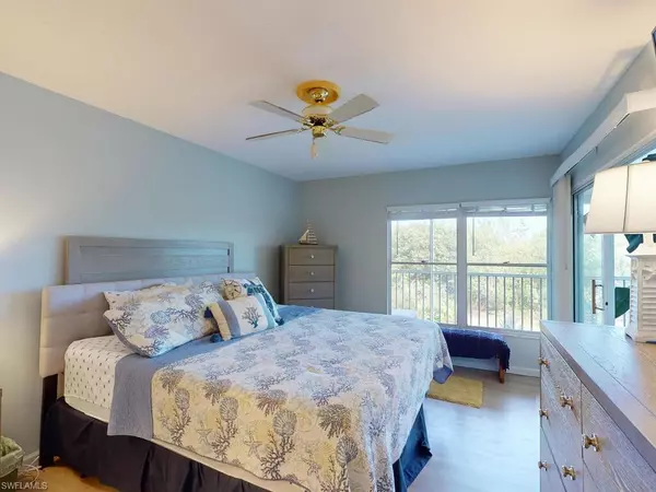 Marco Island, FL 34145,100 Stevens Landing DR #105