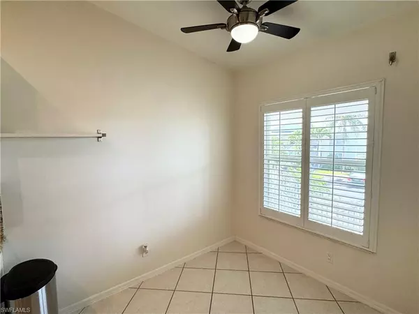 Naples, FL 34110,1225 Sarah Jean CIR #201