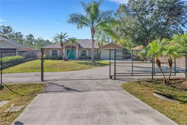 3630 10th AVE SE, Naples, FL 34117