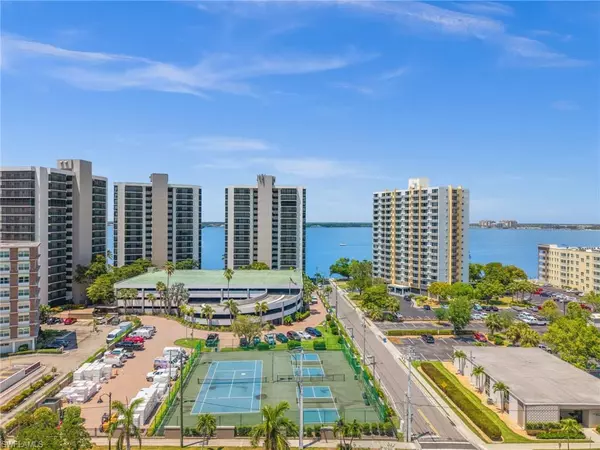 1900 Virginia AVE #902, Fort Myers, FL 33901