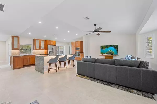 Naples, FL 34116,5096 Boxwood WAY