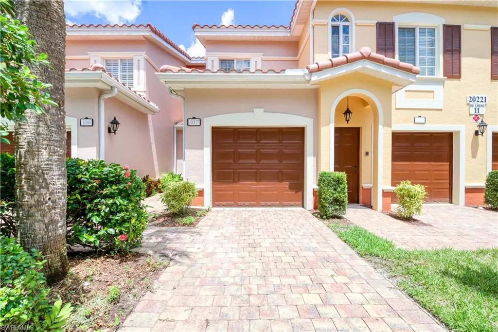 Estero, FL 33928,20221 Estero Gardens CIR #107