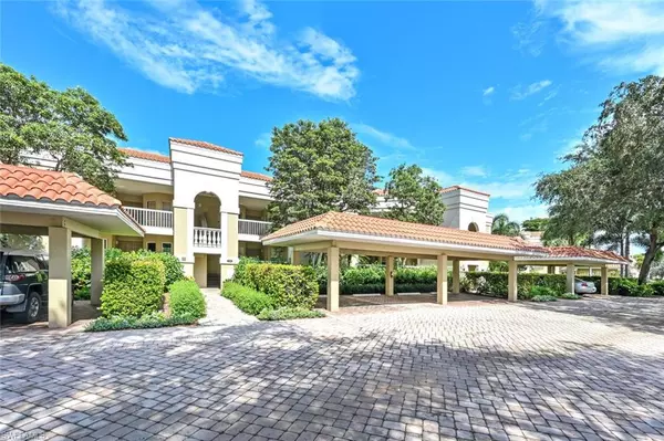 6549 Marissa LOOP #26, Naples, FL 34108