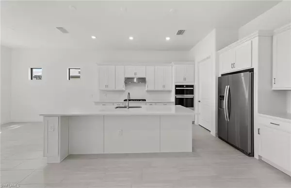 Naples, FL 34120,2012 Don Benito WAY