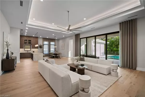 Naples, FL 34103,1364 Cypress Woods DR
