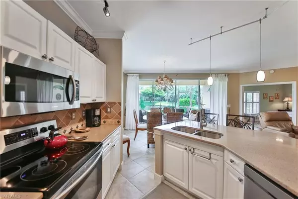 Naples, FL 34110,5105 Cedar Springs DR #101