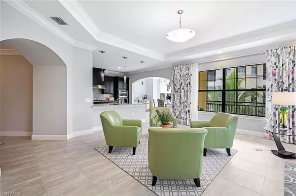 Naples, FL 34109,2751 Tiburon BLVD E #201