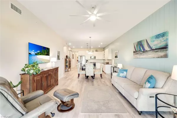 Naples, FL 34114,164 Indies DR E #203