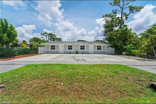 4415 Thomasson Lane, Naples, FL 34112