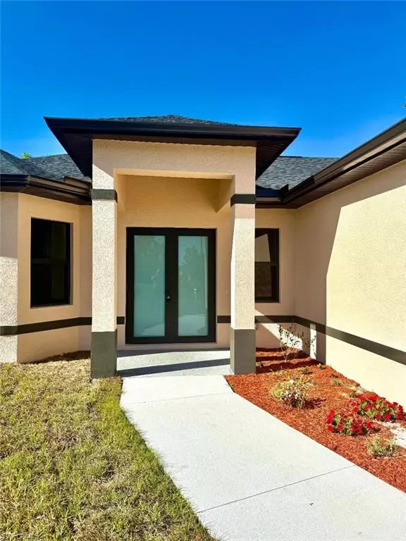 3314 23rd ST SW, Lehigh Acres, FL 33976
