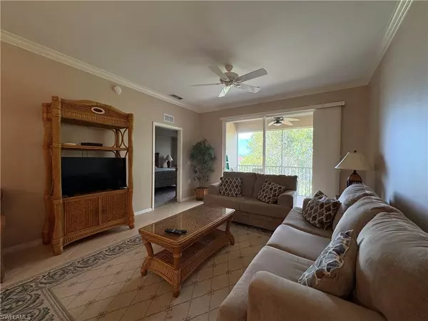 Naples, FL 34119,2720 Cypress Trace CIR #2933
