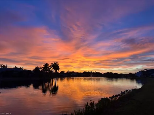 Naples, FL 34104,613 Squire CIR #202