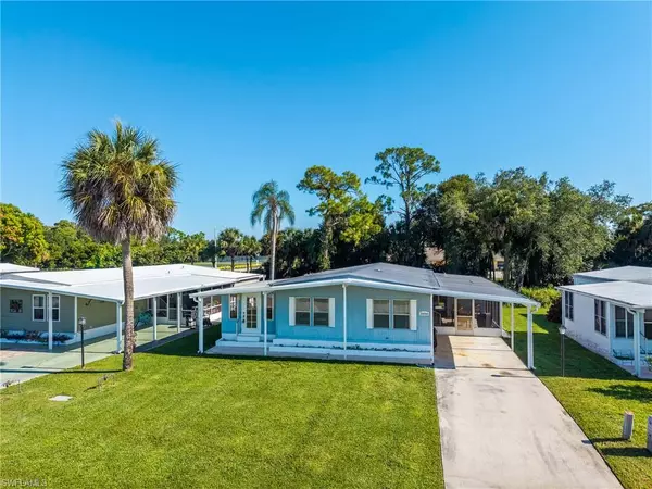 Bonita Springs, FL 34135,26066 Princess LN