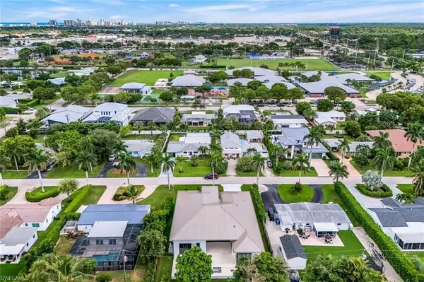 Naples, FL 34102,1248 13th AVE N