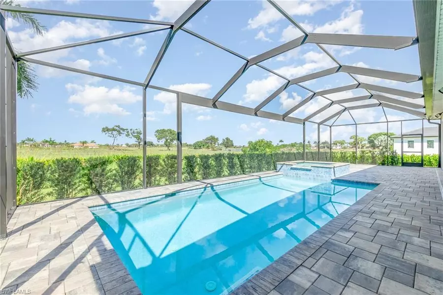 18420 Royal Hammock BLVD, Naples, FL 34114