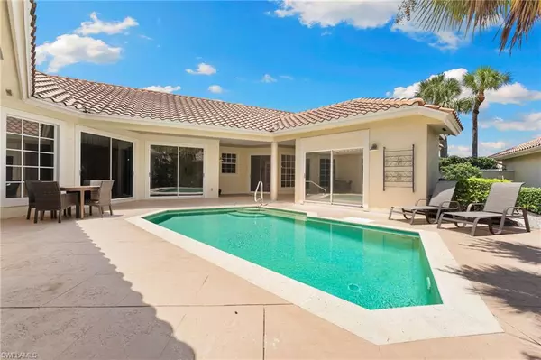 Naples, FL 34105,104 Via Napoli