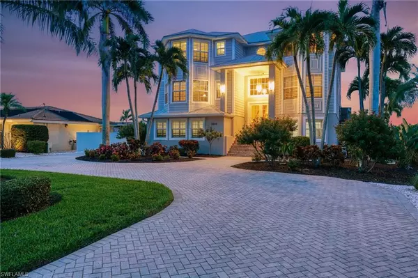Fort Myers Beach, FL 33931,5640 Williams DR