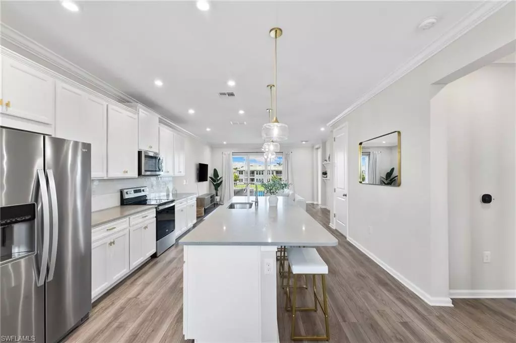 Naples, FL 34112,4607 Arboretum CIR #202