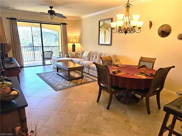 Naples, FL 34113,9735 Acqua CT #635