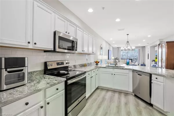 Naples, FL 34112,4883 Hampshire CT #102