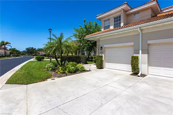 Naples, FL 34109,3054 Driftwood WAY #4502