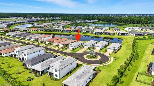 1863 Mesa LN, Naples, FL 34120