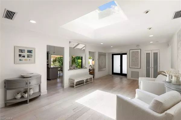 Naples, FL 34108,580 Tierra Mar LN #21