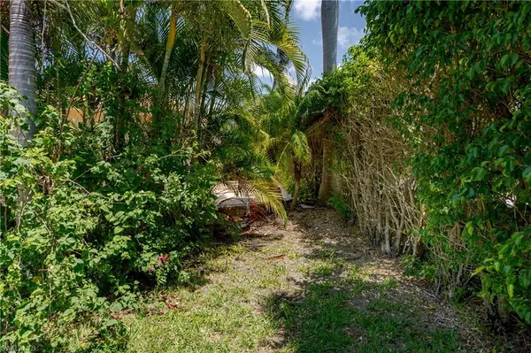 Naples, FL 34114,13430 Ladyfish LN