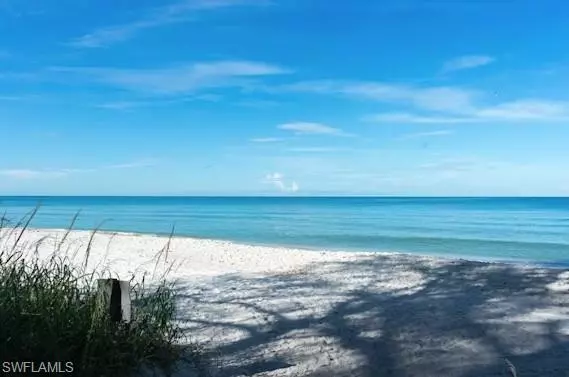 Naples, FL 34112,4430 Botanical Place CIR #303