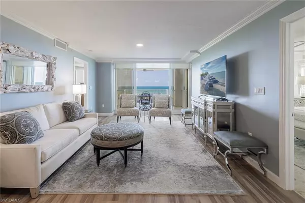 Naples, FL 34108,6849 Grenadier BLVD #1803