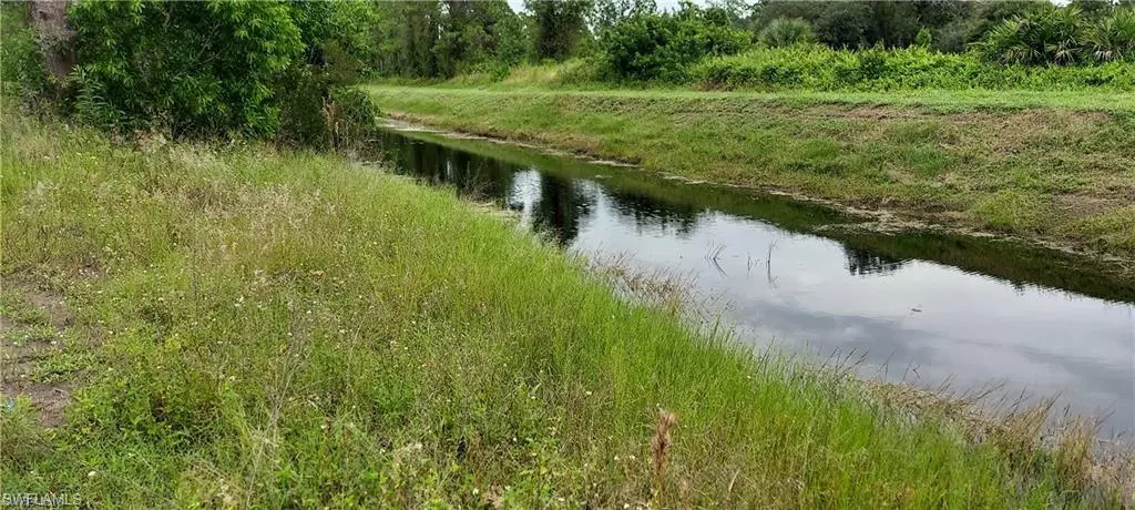 Lehigh Acres, FL 33974,845 Glen Coy AVE