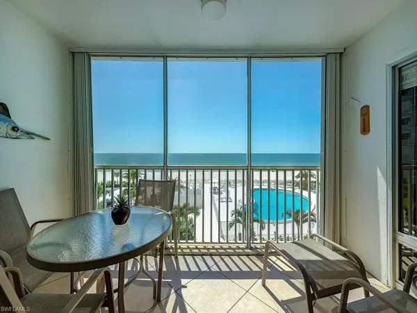 3443 Gulf Shore BLVD N #309, Naples, FL 34103