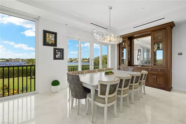 Naples, FL 34112,1520 STAR POINT LN #4-401