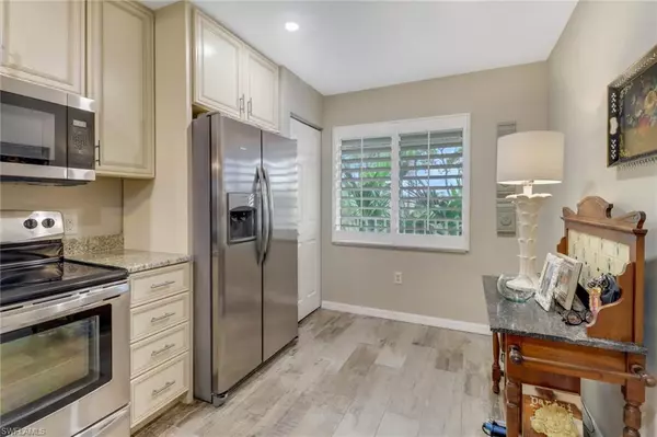 Naples, FL 34112,3002 Sandpiper Bay CIR #A305