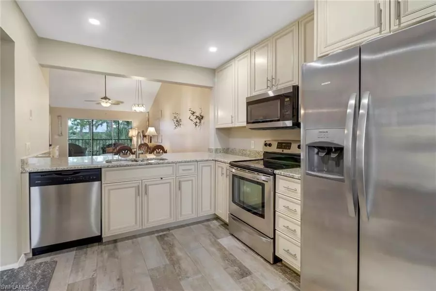 3002 Sandpiper Bay CIR #A305, Naples, FL 34112