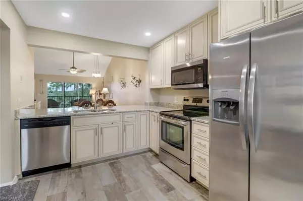 3002 Sandpiper Bay CIR #A305, Naples, FL 34112