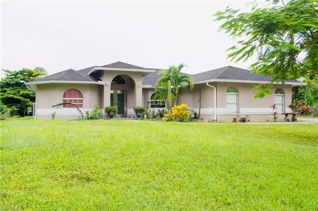 Naples, FL 34120,3210 22nd AVE NE