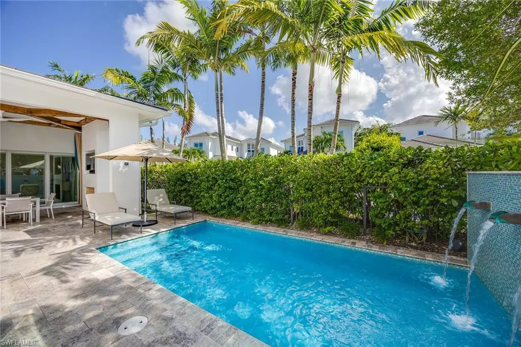 Naples, FL 34108,9171 Mercato LN