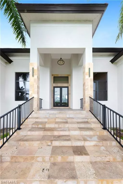 Naples, FL 34120,Address not disclosed