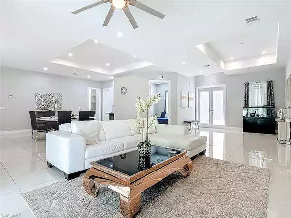 Naples, FL 34116,1806 41st ST SW