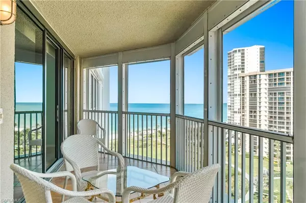 Naples, FL 34103,4401 Gulf Shore BLVD N #1204