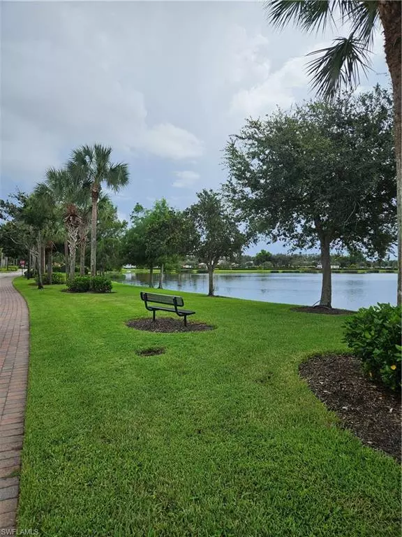 Fort Myers, FL 33908,9807 Solera Cove Pointe #103